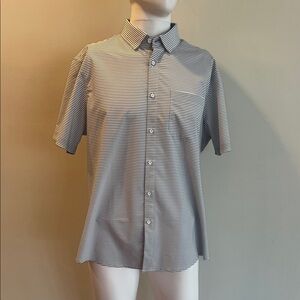 Mizzen+Main Monochrome Striped Button Down Shirt